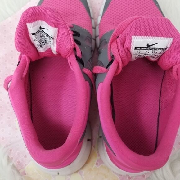 Pink and gray NIKE SNEAKERS. - Picture 10 of 14